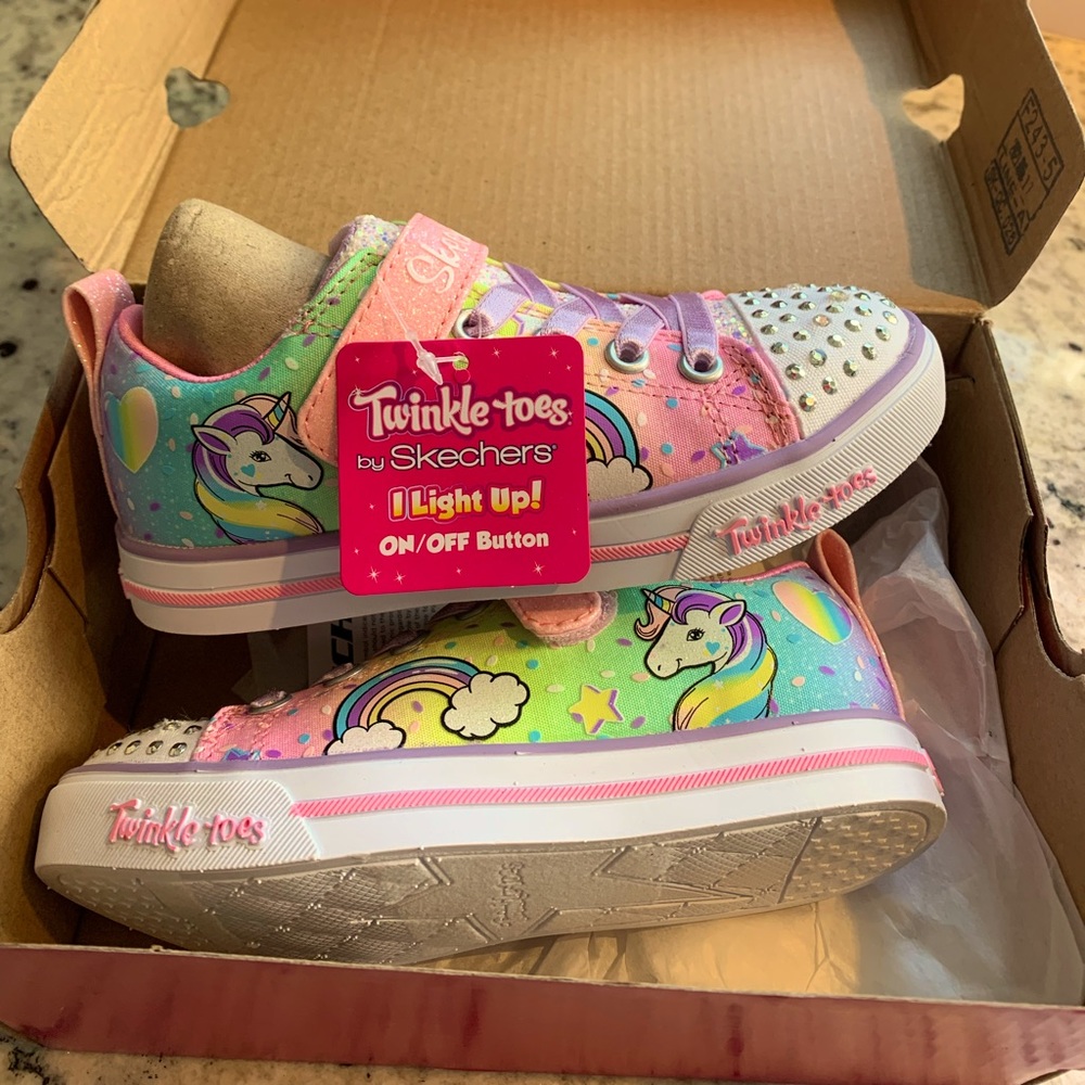 Skechers Twinkle Toes Girls Light Up Sneakers